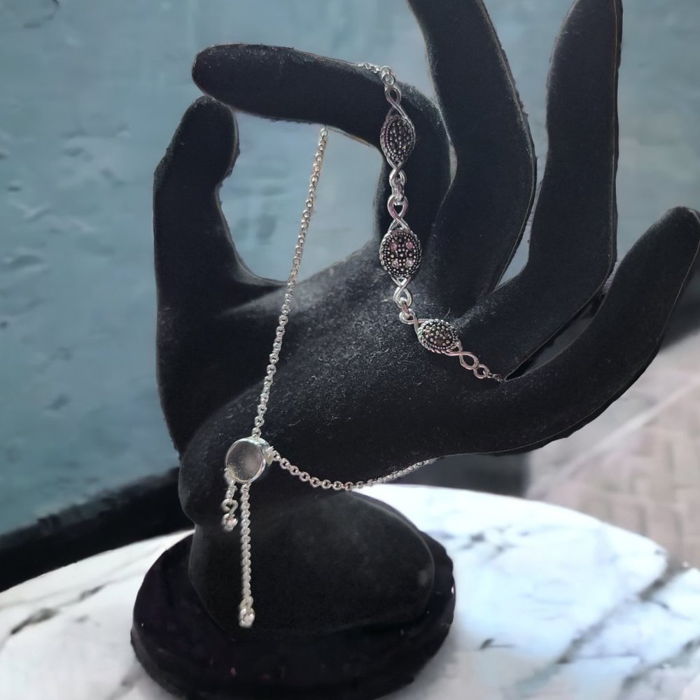 NEW GENUINE MARCASITE Fine Silver Plated Bracelet.
